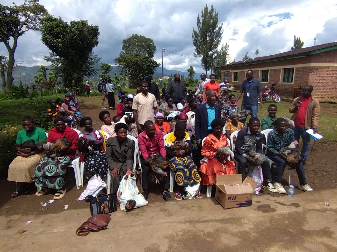 AVC-Rwanda distributing chickens to vulnerable families in Kagano
